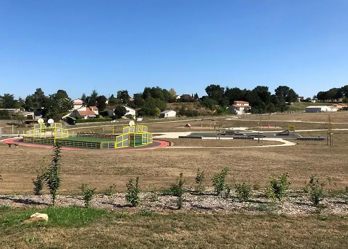 Quinoa La Vallee Des Noyers Lhommaize