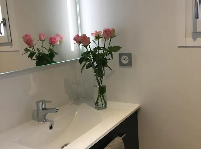 Quinoa La Vallee Des Noyers Casa de Férias